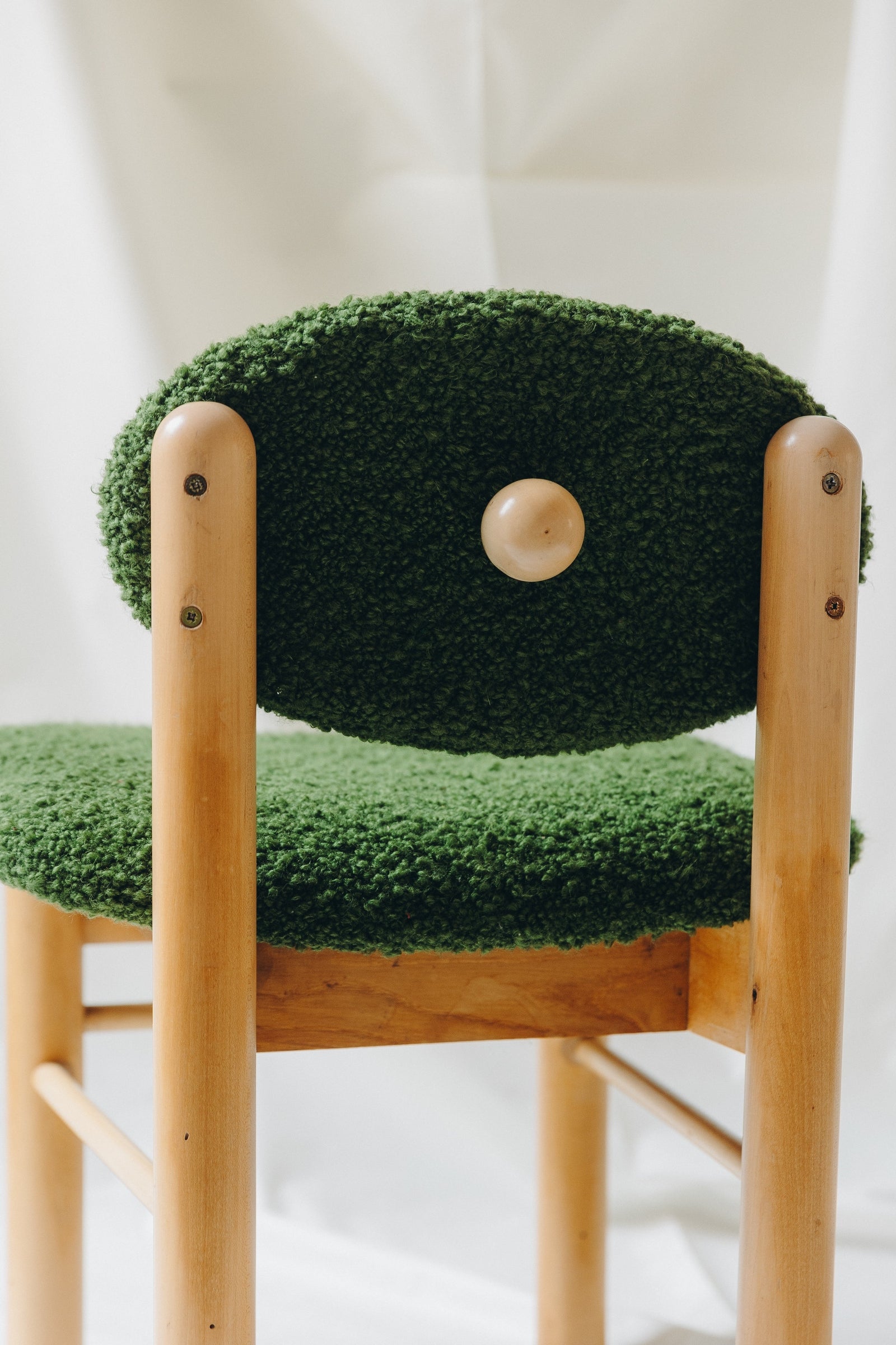 Suite de quatre chaises - Manufacture italienne