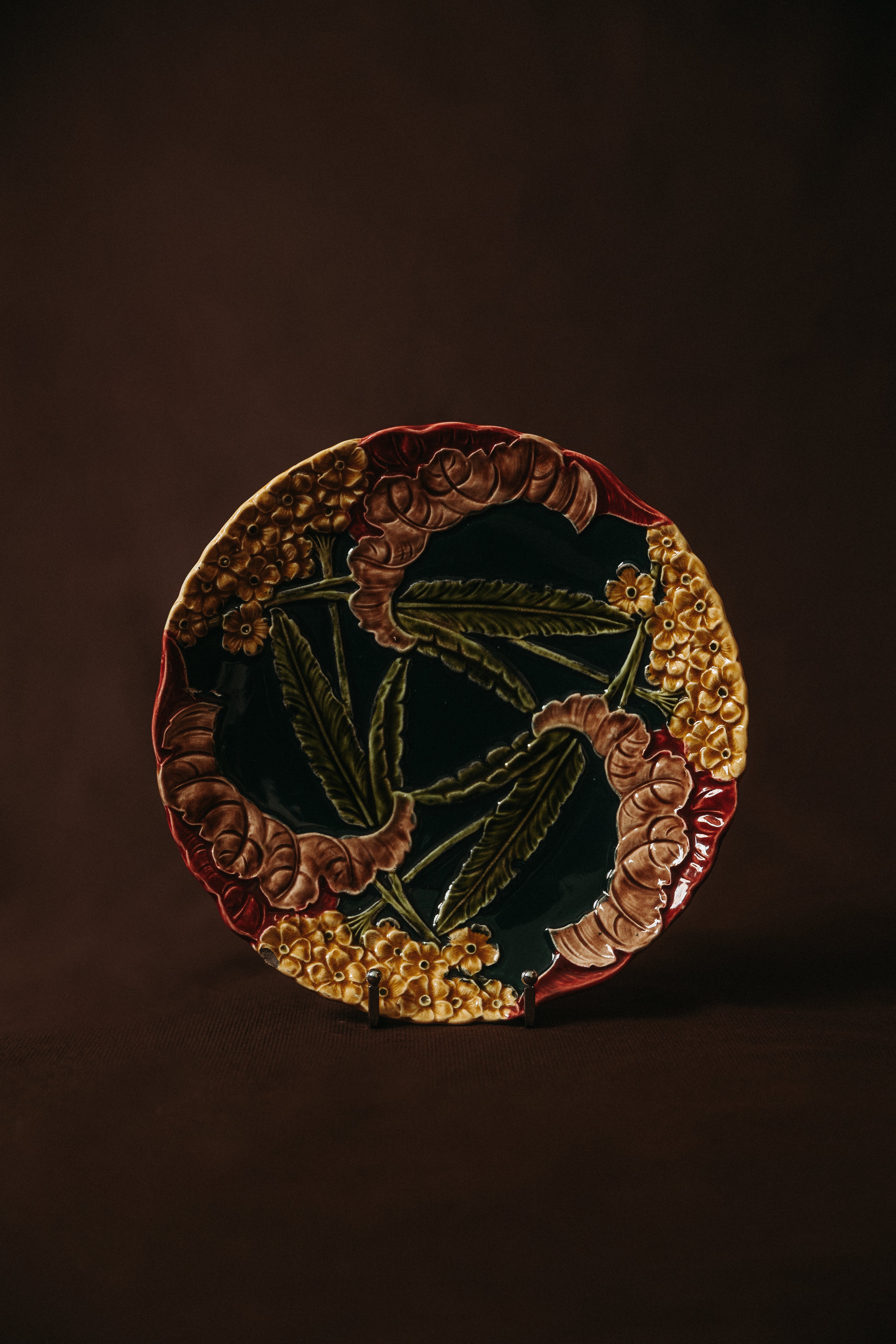 Art Nouveau ceramic plate, 1900
