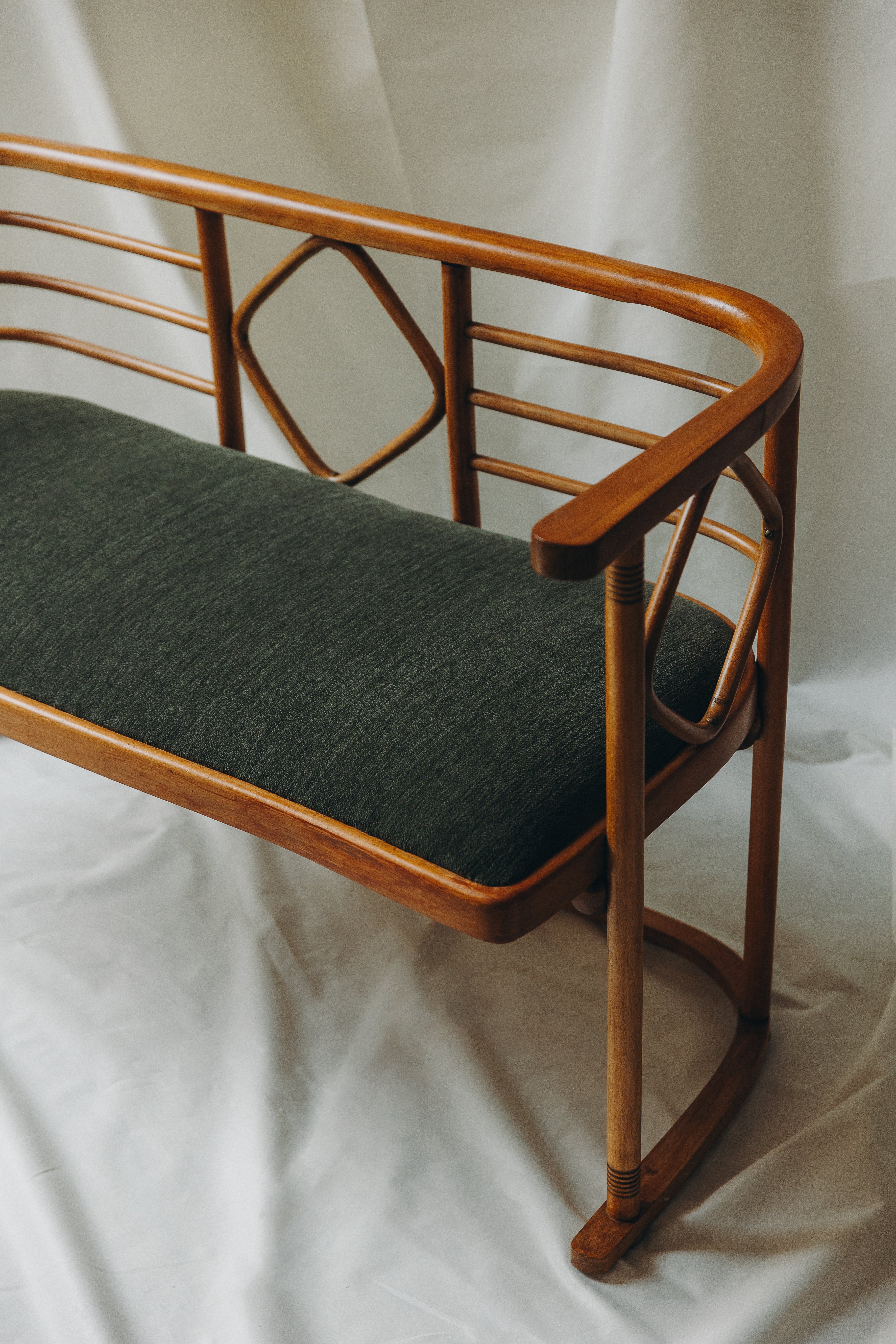 Josef Hoffmann Bench