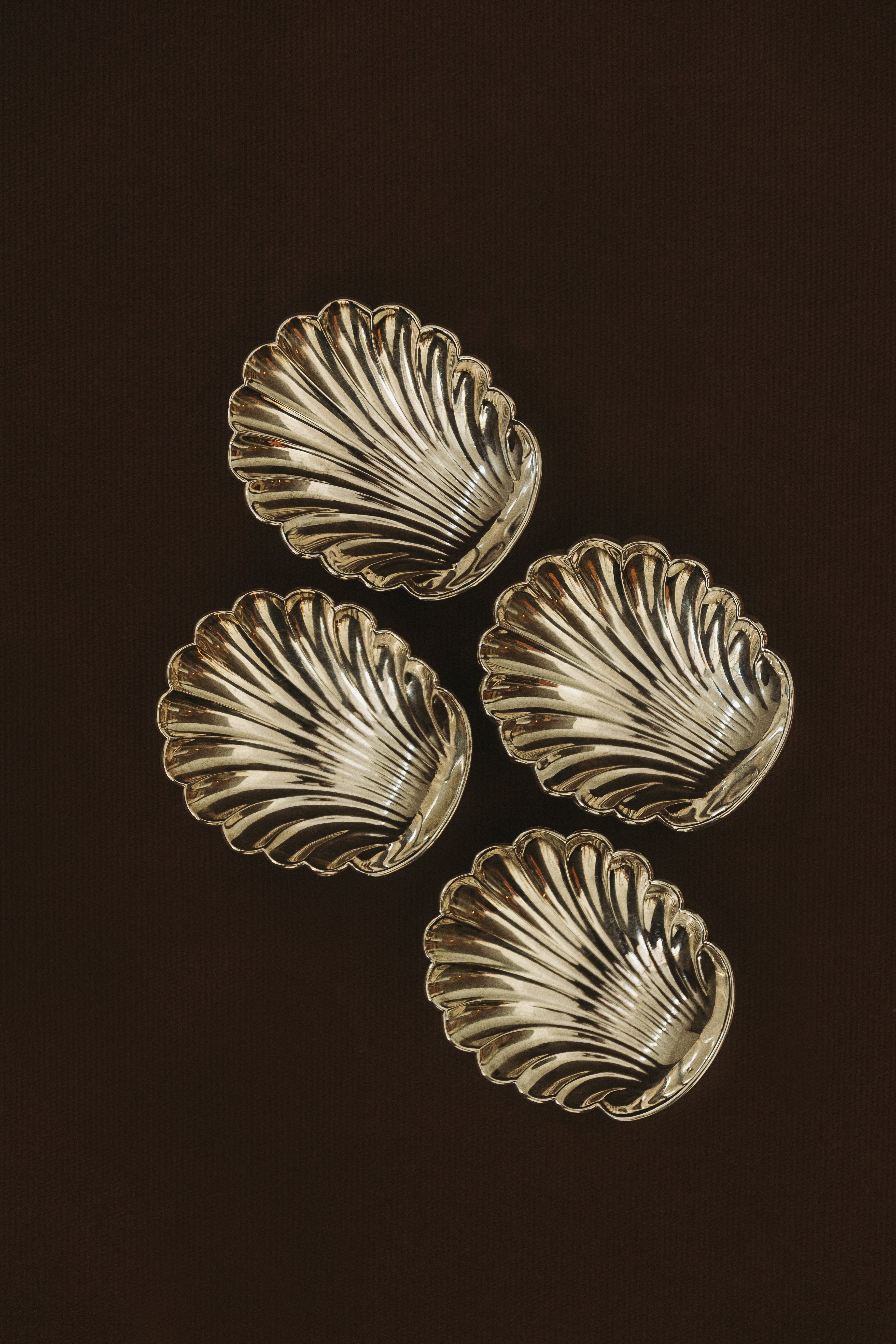 Silver shell bowls, 20th century
